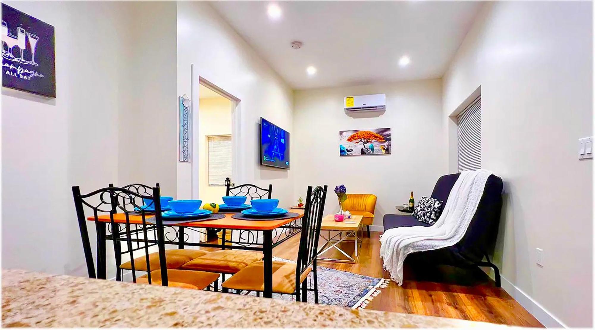 Amazing One Bedroom * Los Angeles