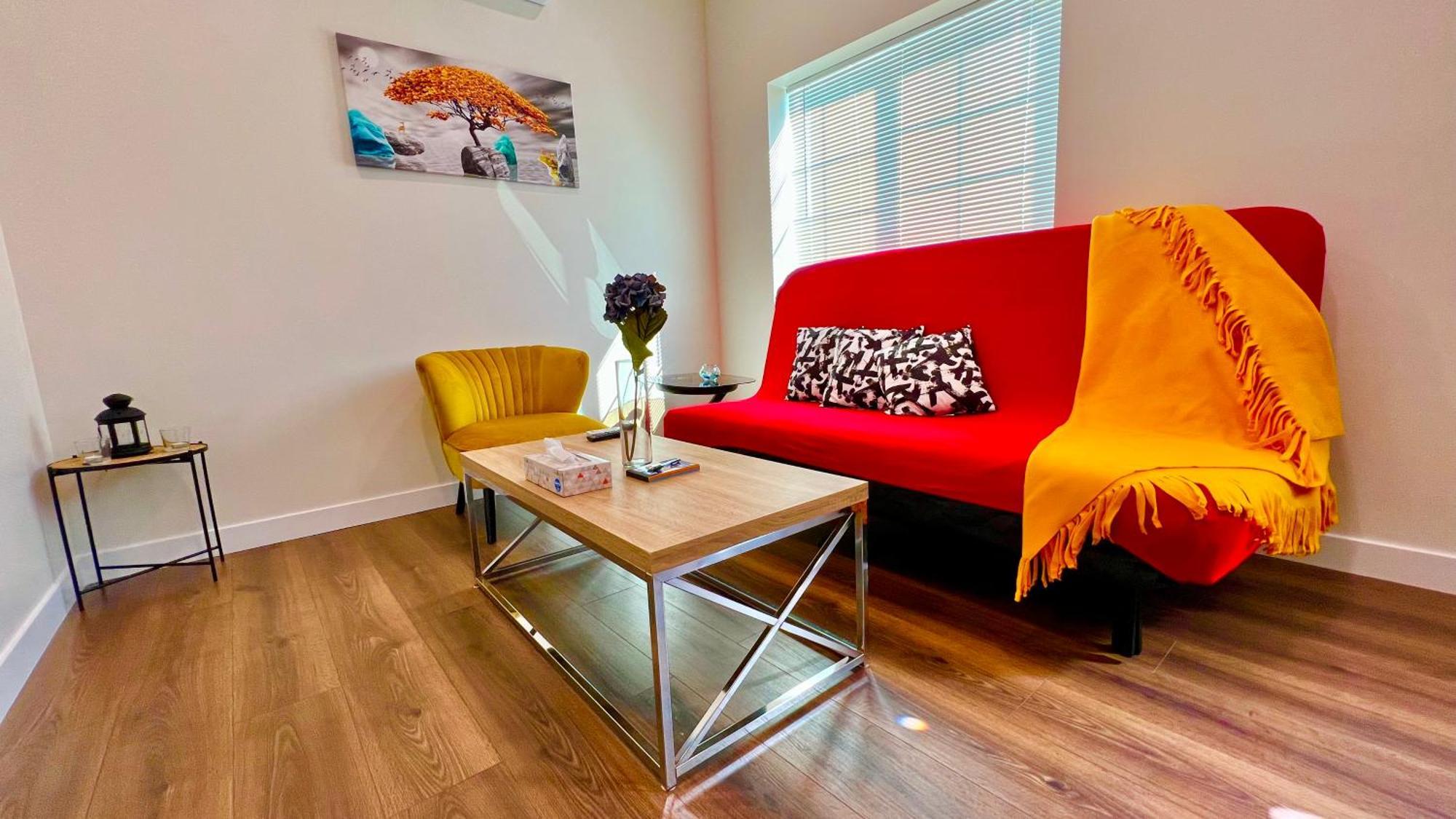 Amazing One Bedroom