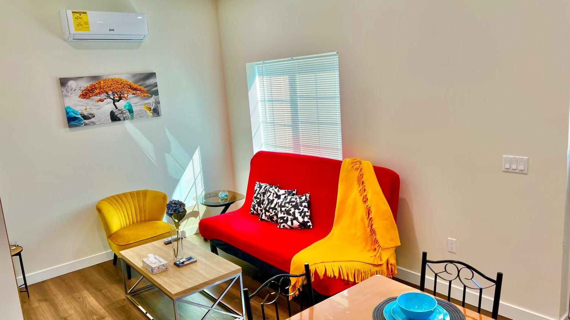 Amazing One Bedroom Los Angeles