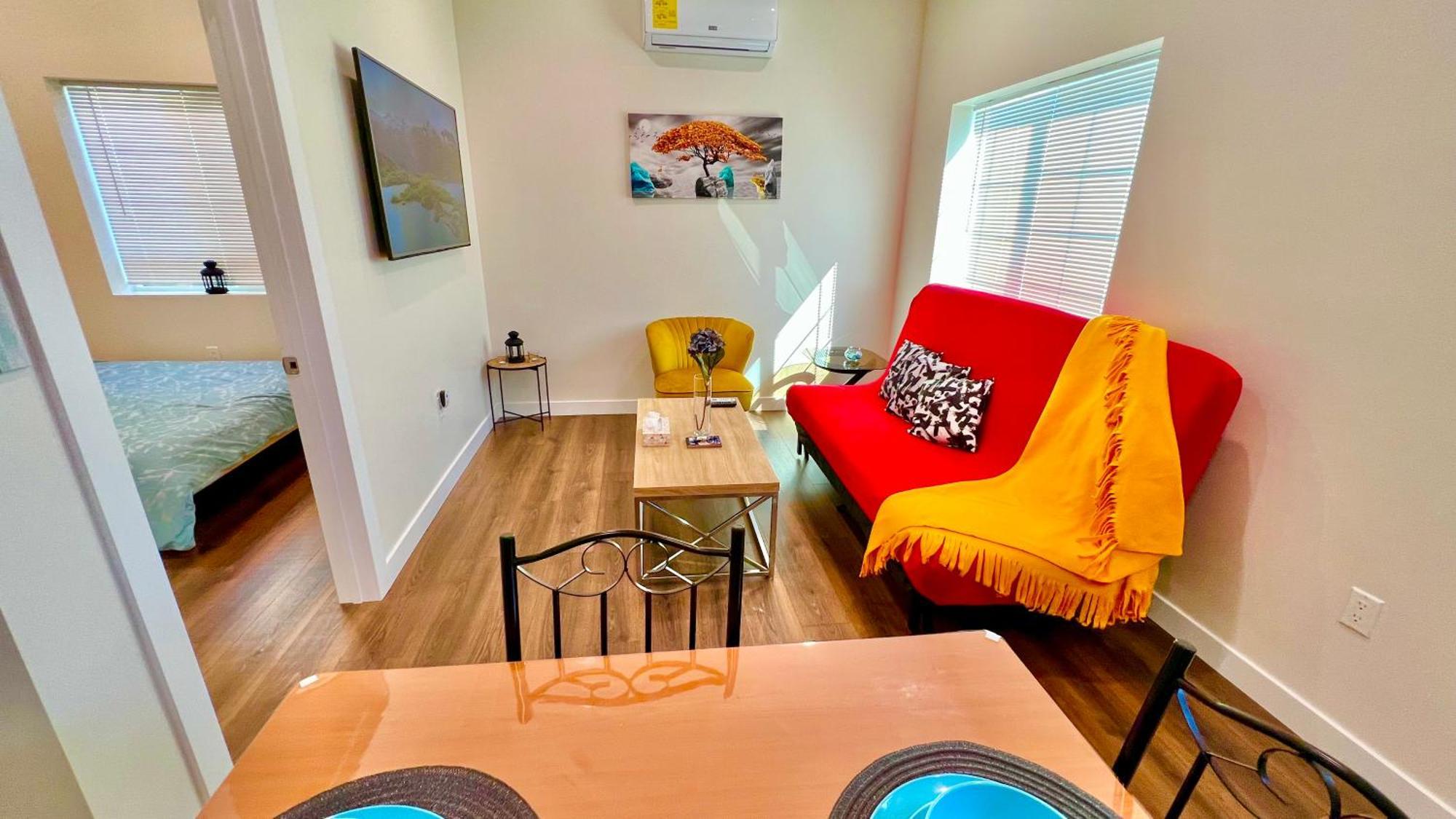 Amazing One Bedroom * Los Angeles